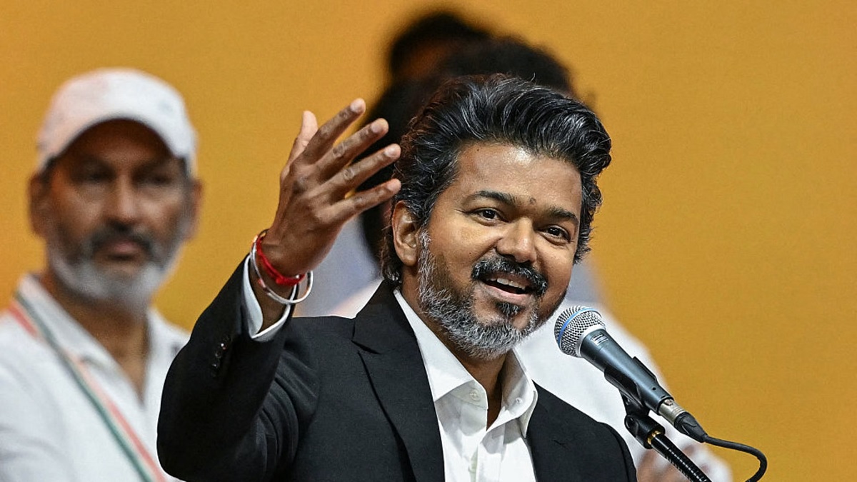 cm vijay 34